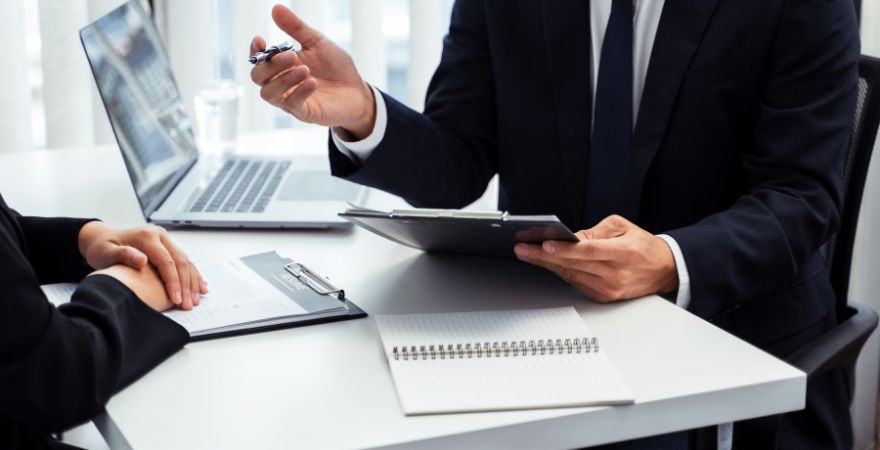 協力会社を選ぶ際のポイントとは