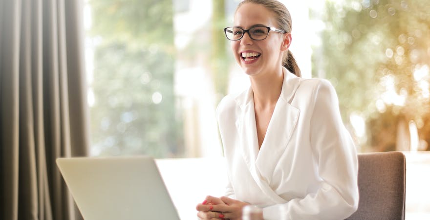 企業における従業員のウェルビーイング:義務か選択か
