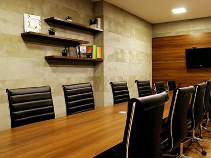 貸与された空間での成功戦略：外部会議室の最適活用術